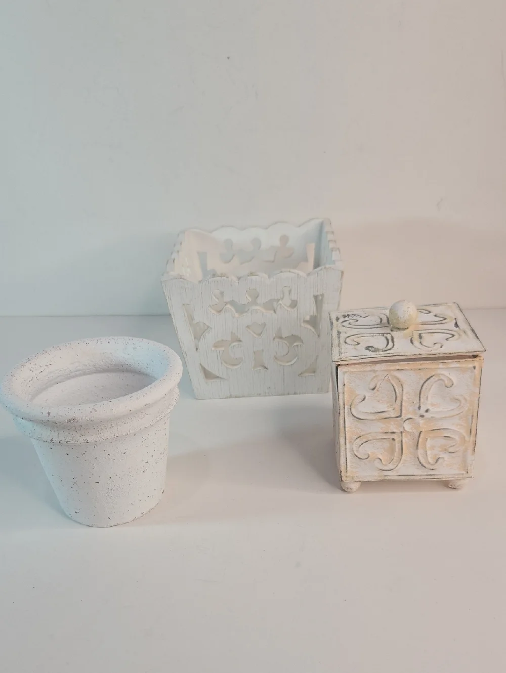 Set of 3 White Decorative Home Accent Vases and Box Shabby Chic Cottage Core